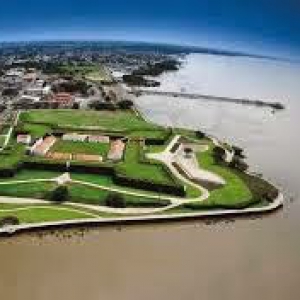 Macapá, às margens do Rio Amazonas
